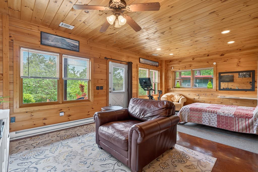 40 Foxfire Lane, Blue Ridge GA 30513 - Photo