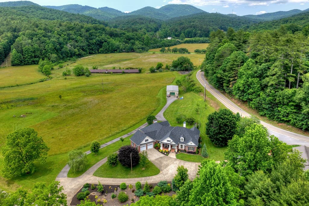 20 Dial Road, Blue Ridge GA 30513 - Photo