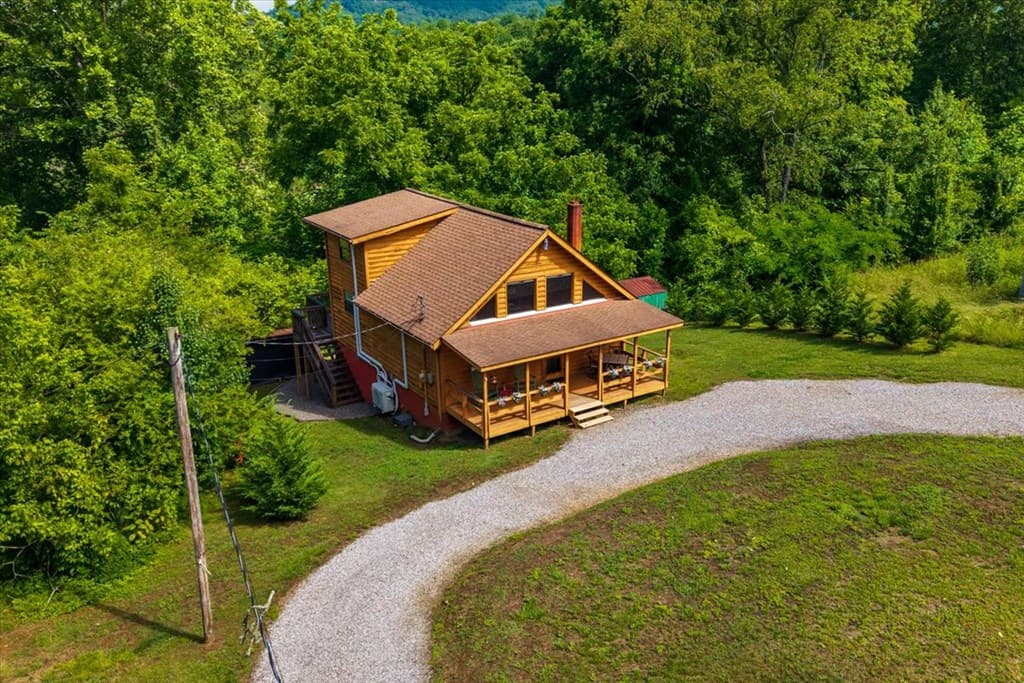 321 Sunrise Street, Murphy NC 28906 - Photo