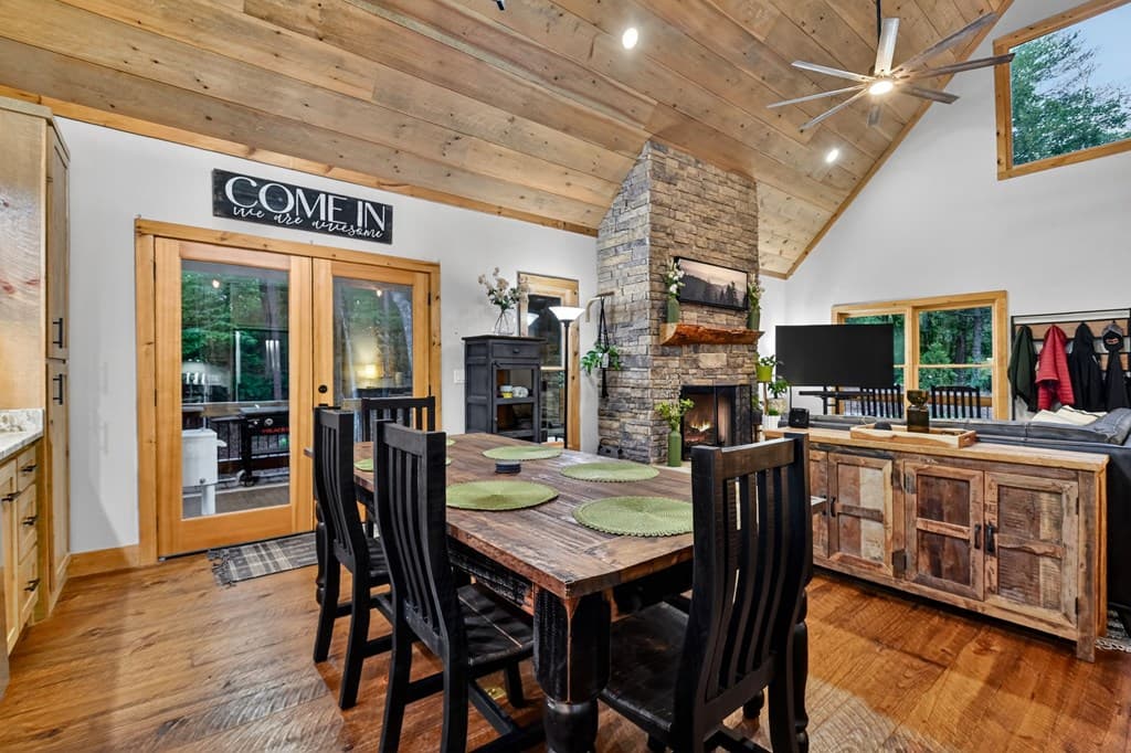 270 Wild Oaks Way, Ellijay GA 30540 - Photo