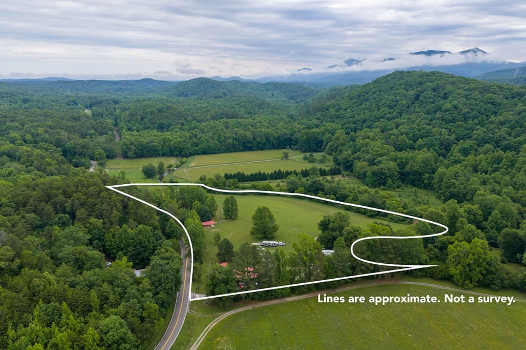 13431 Hwy 68, Tellico Plains TN 37385 - Photo
