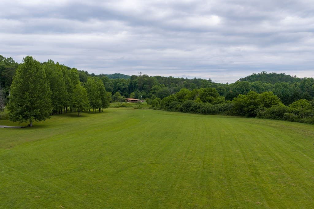 13431 Hwy 68, Tellico Plains TN 37385 - Photo