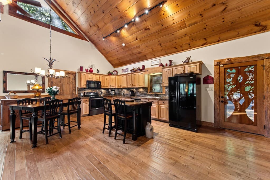 169 Walnut Mountain Road, Ellijay GA 30540 - Photo