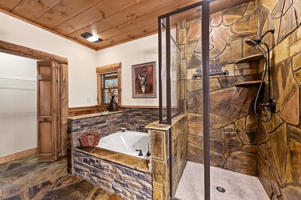 169 Walnut Mountain Road, Ellijay GA 30540 - Photo