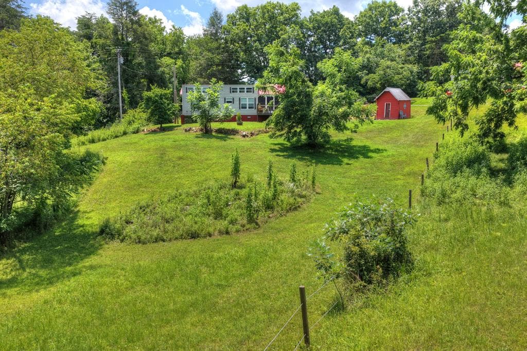 476, 478 Lapidary Lane, Young Harris GA 30582 - Photo