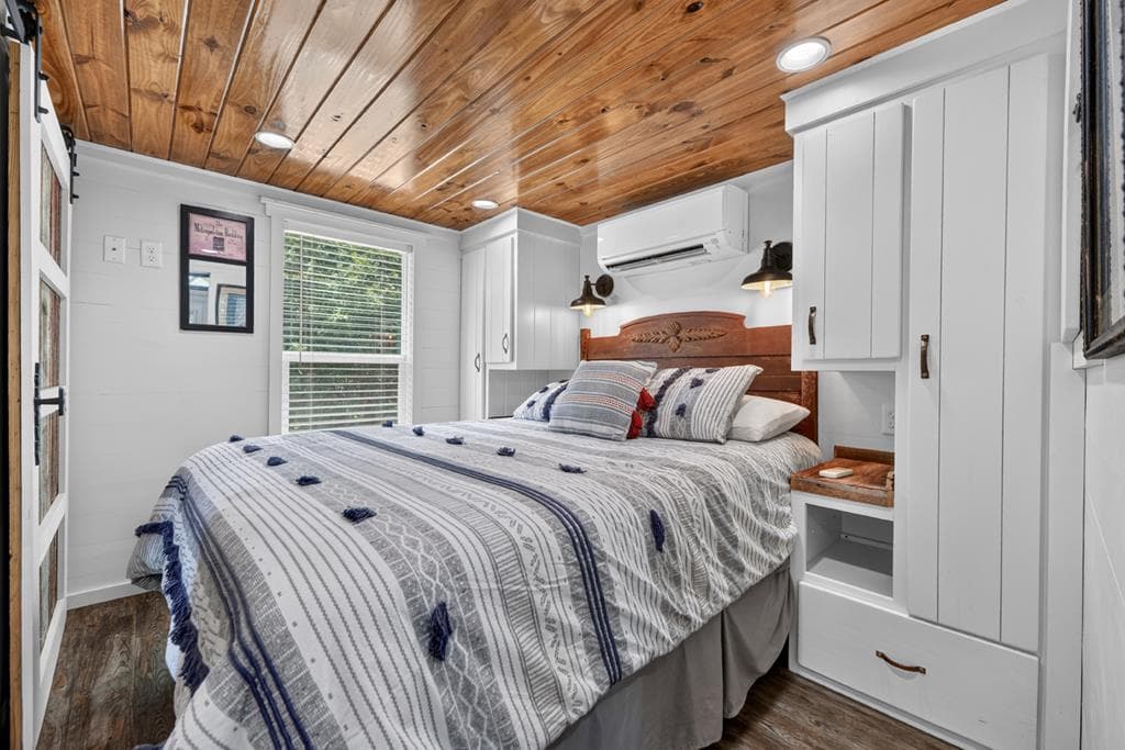 476, 478 Lapidary Lane, Young Harris GA 30582 - Photo
