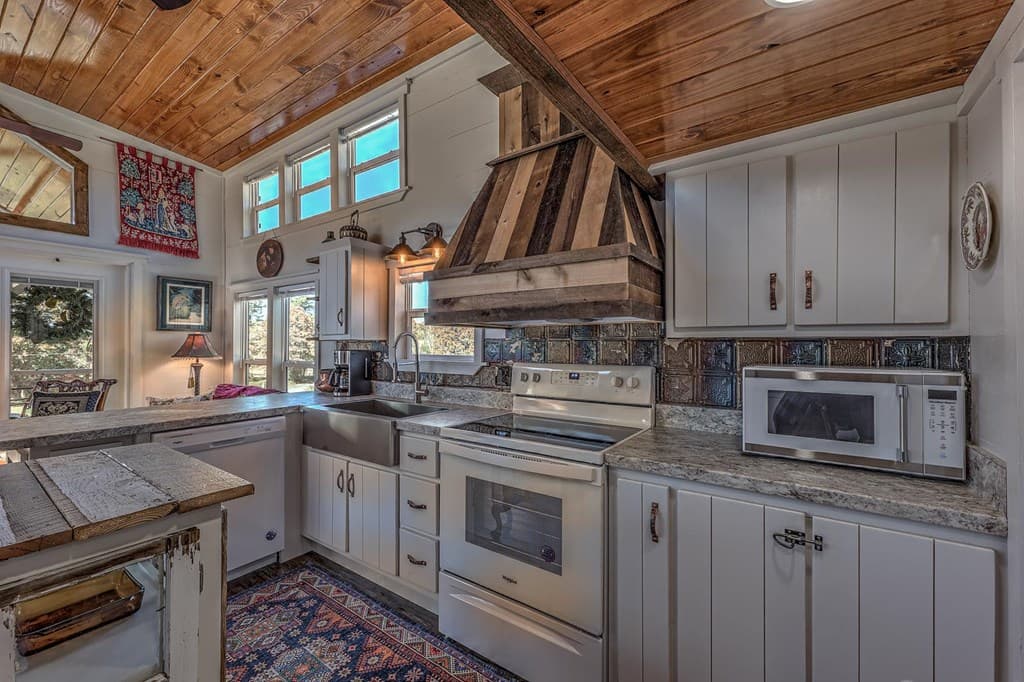 476, 478 Lapidary Lane, Young Harris GA 30582 - Photo