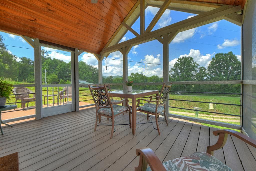 476, 478 Lapidary Lane, Young Harris GA 30582 - Photo