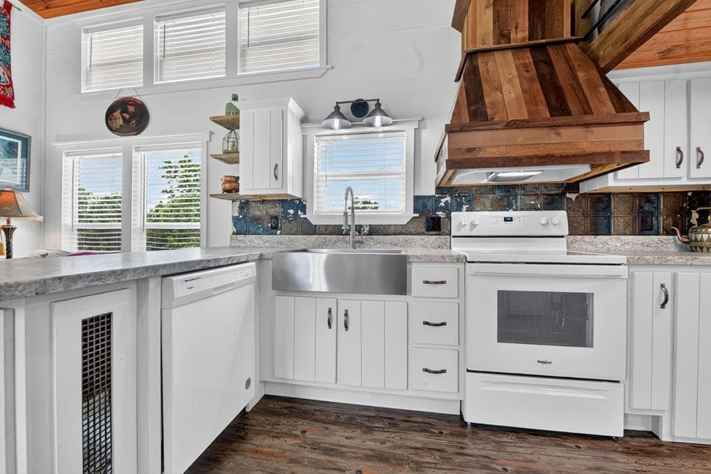 476, 478 Lapidary Lane, Young Harris GA 30582 - Photo