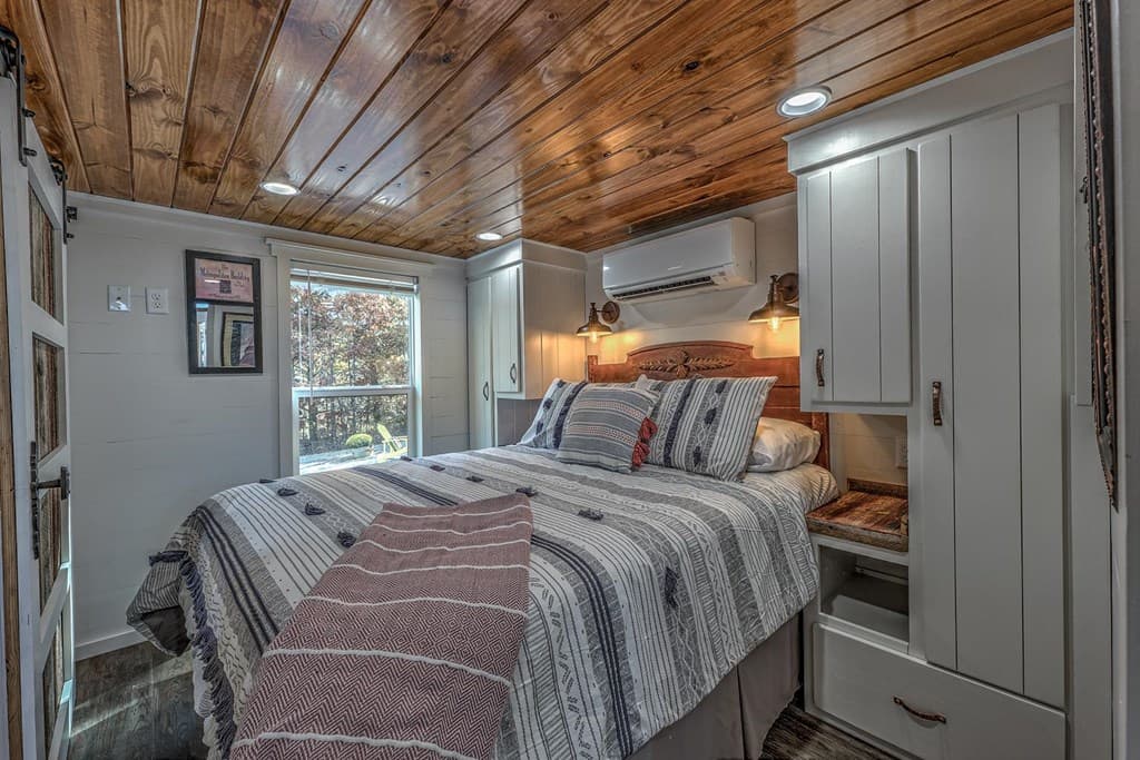 476, 478 Lapidary Lane, Young Harris GA 30582 - Photo