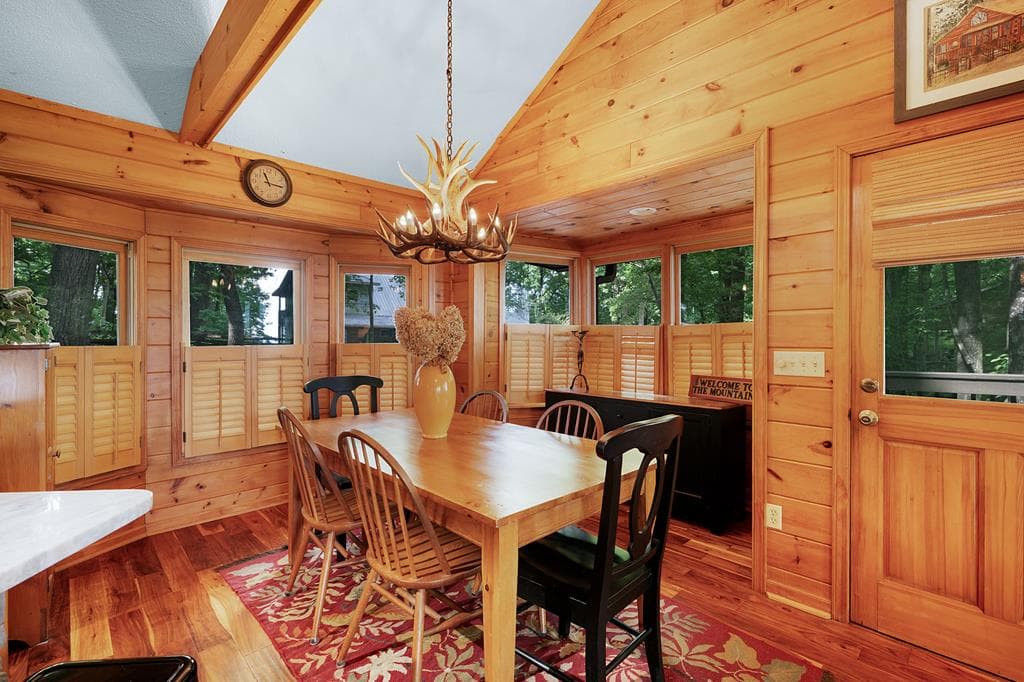 1189 Walnut Ridge, Ellijay GA 30536 - Photo