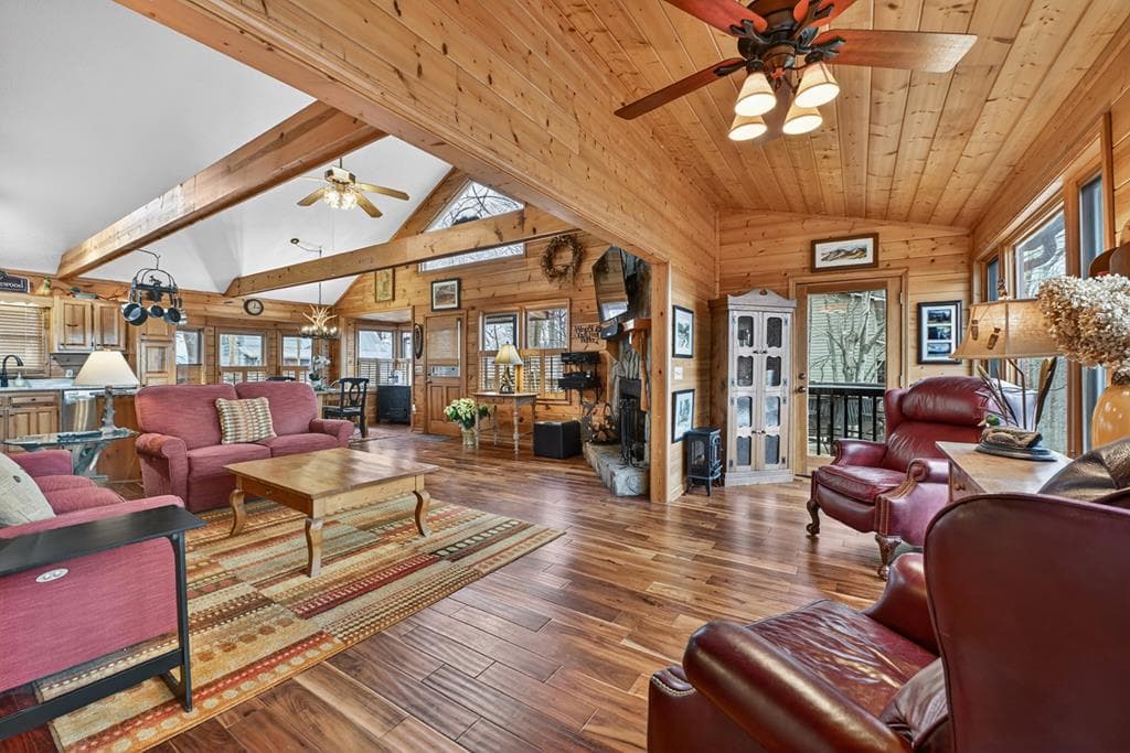1189 Walnut Ridge, Ellijay GA 30536 - Photo