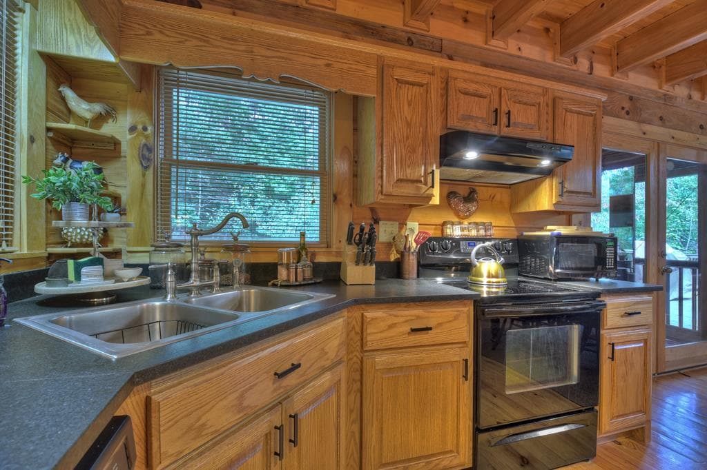 210 Indian Lake Road, Mineral Bluff GA 30559 - Photo