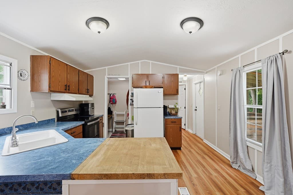 4308 SE Scott Brown Road, Fairmount GA 30139 - Photo