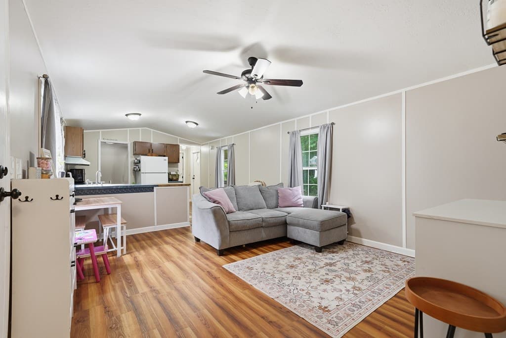 4308 SE Scott Brown Road, Fairmount GA 30139 - Photo