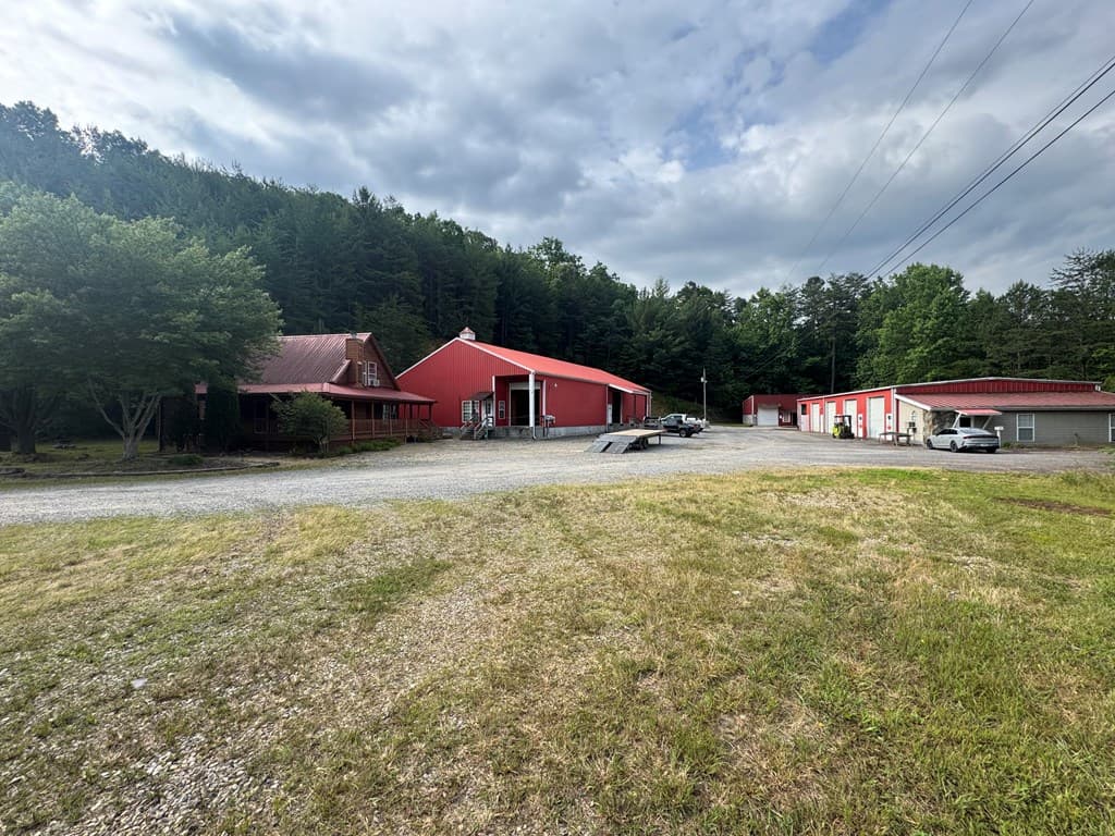90 Lanier Lane, Blairsville GA 30512 - Photo