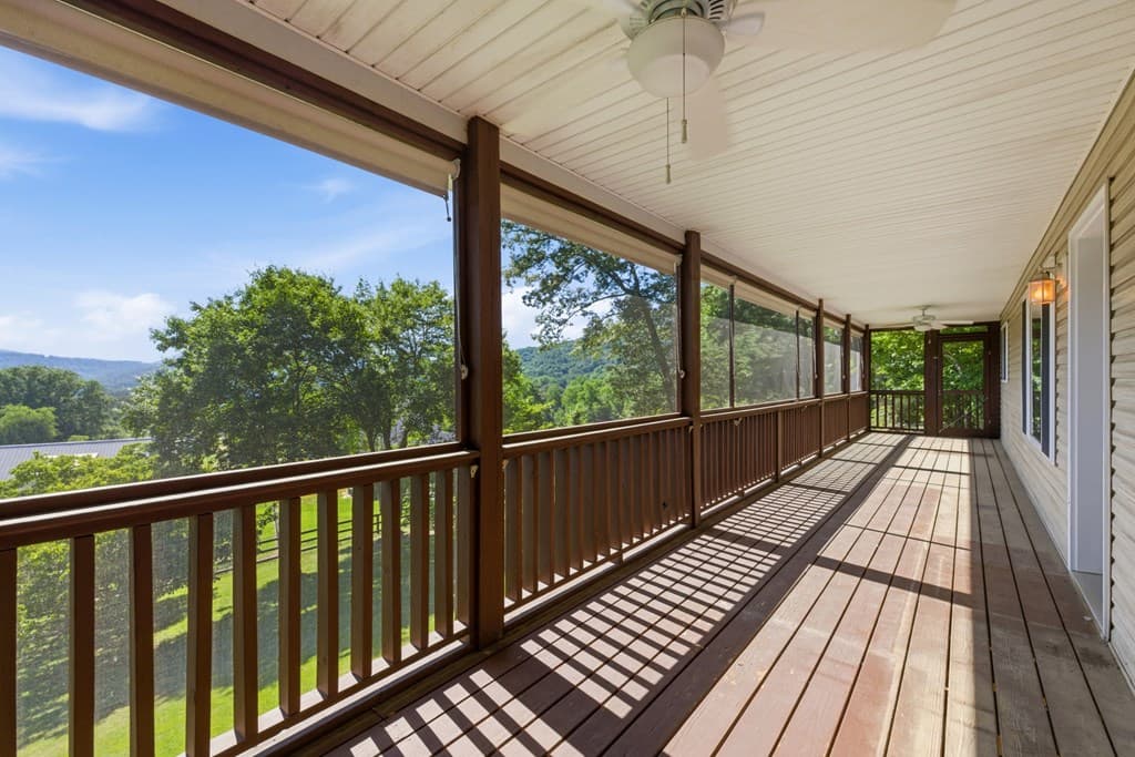 651 Mcridge Road, Hiawassee GA 30564 - Photo