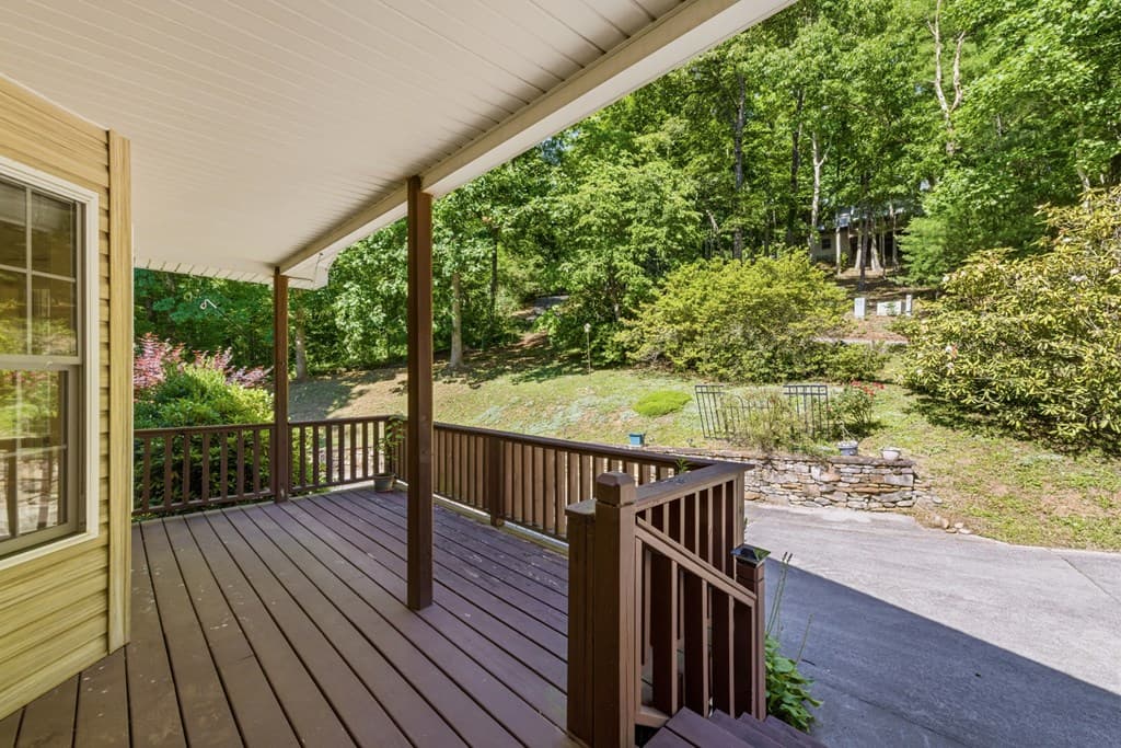 651 Mcridge Road, Hiawassee GA 30564 - Photo