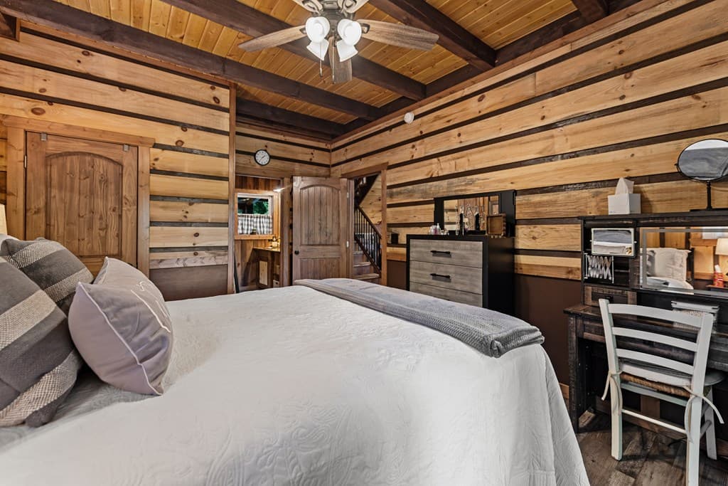 309 Elmwood Circle, Ellijay GA 30540 - Photo