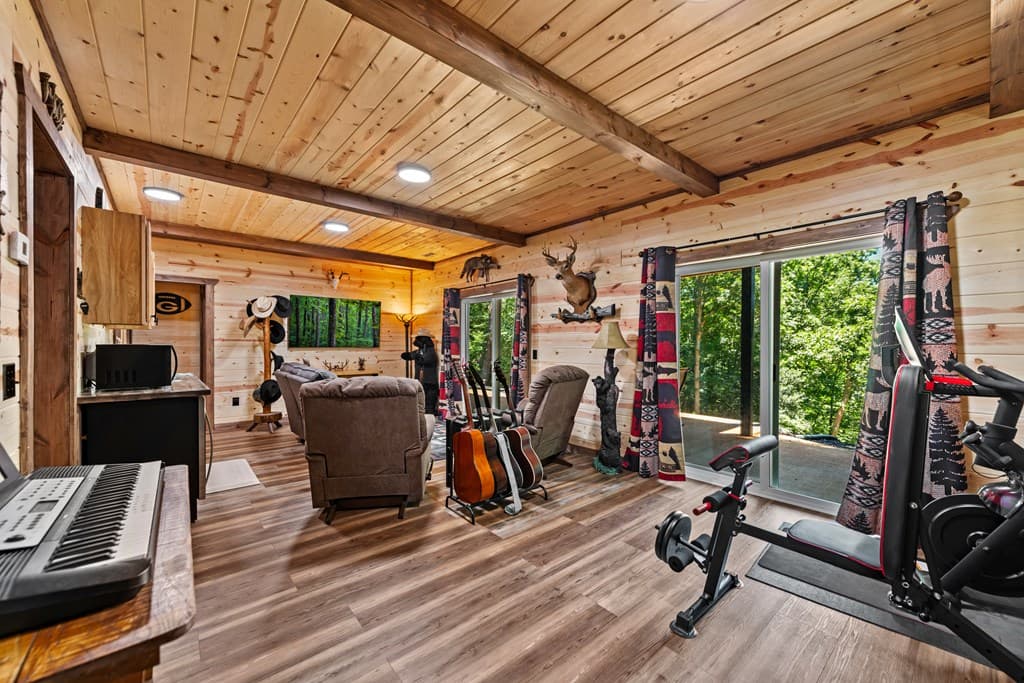 309 Elmwood Circle, Ellijay GA 30540 - Photo