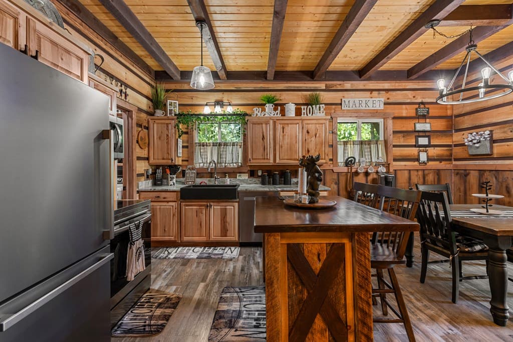 309 Elmwood Circle, Ellijay GA 30540 - Photo