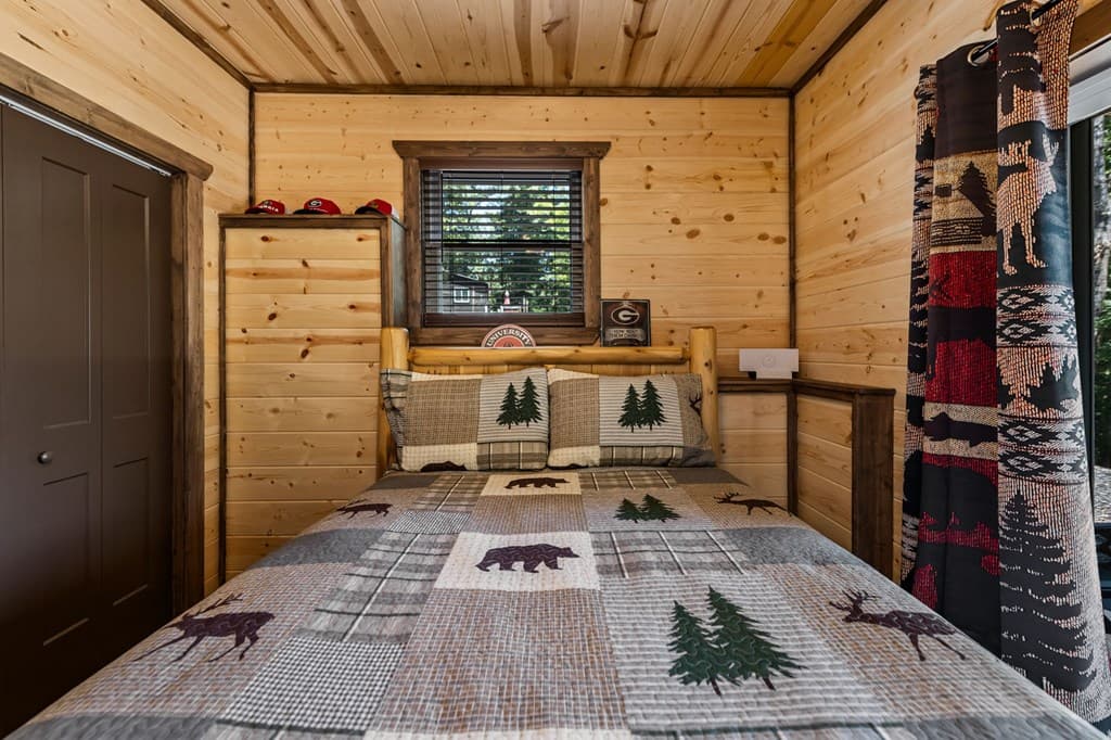 309 Elmwood Circle, Ellijay GA 30540 - Photo