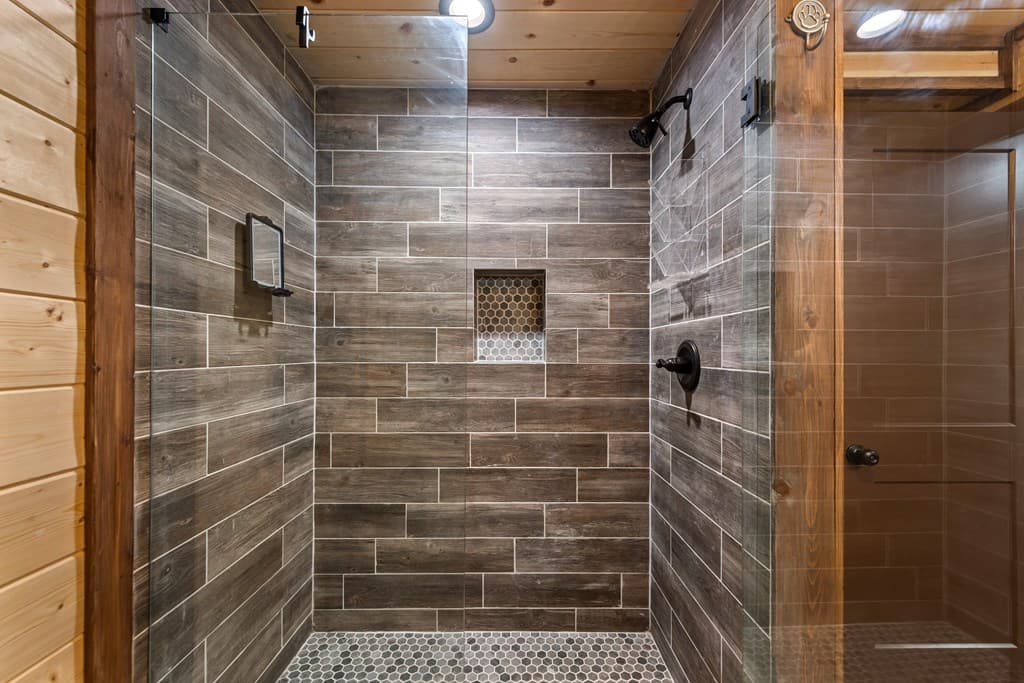 309 Elmwood Circle, Ellijay GA 30540 - Photo
