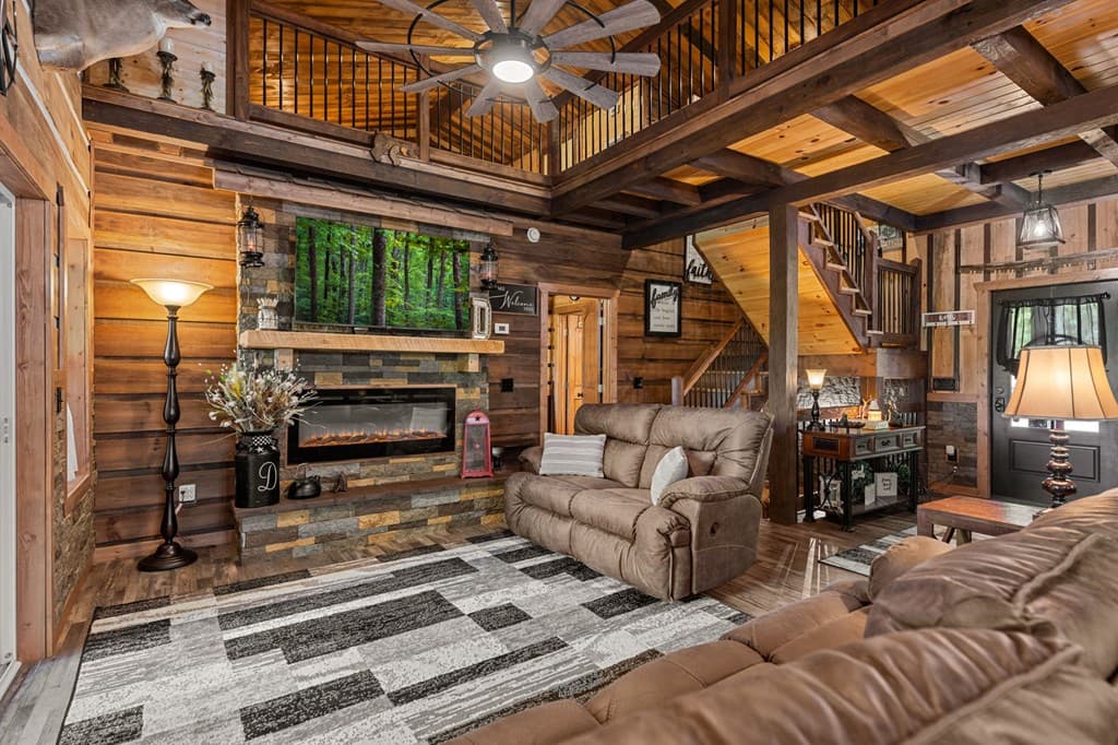 309 Elmwood Circle, Ellijay GA 30540 - Photo