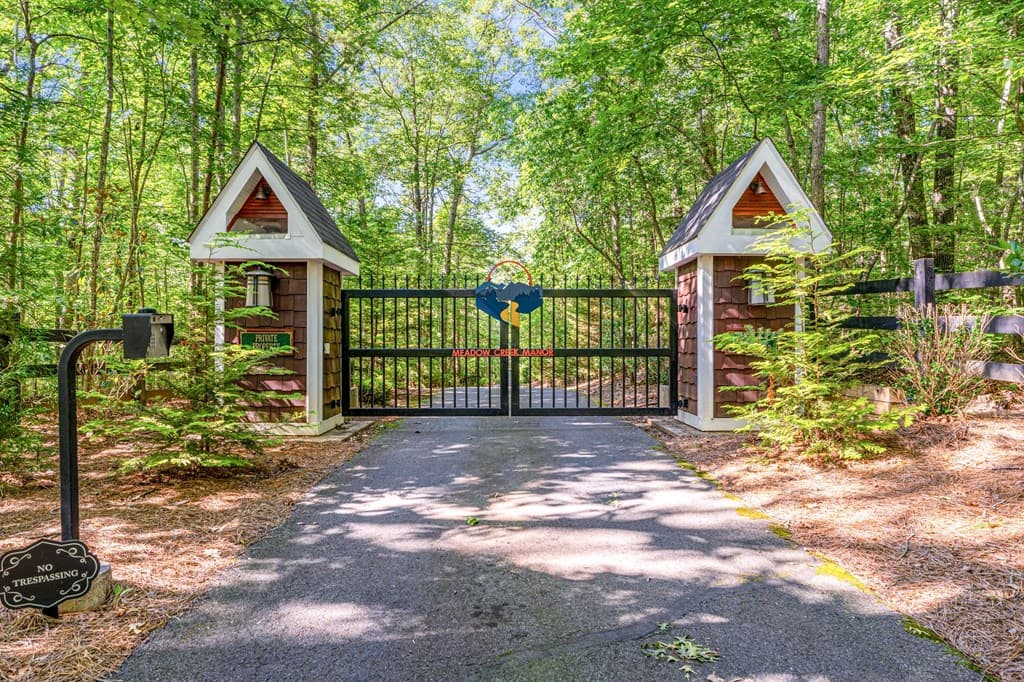 254 Nicholson Road, Blue Ridge GA 30513 - Photo