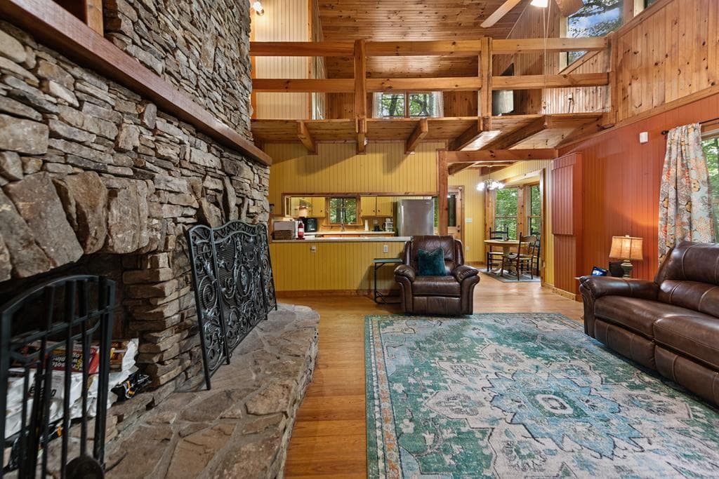 421 Twin Creeks, Blue Ridge GA 30513 - Photo