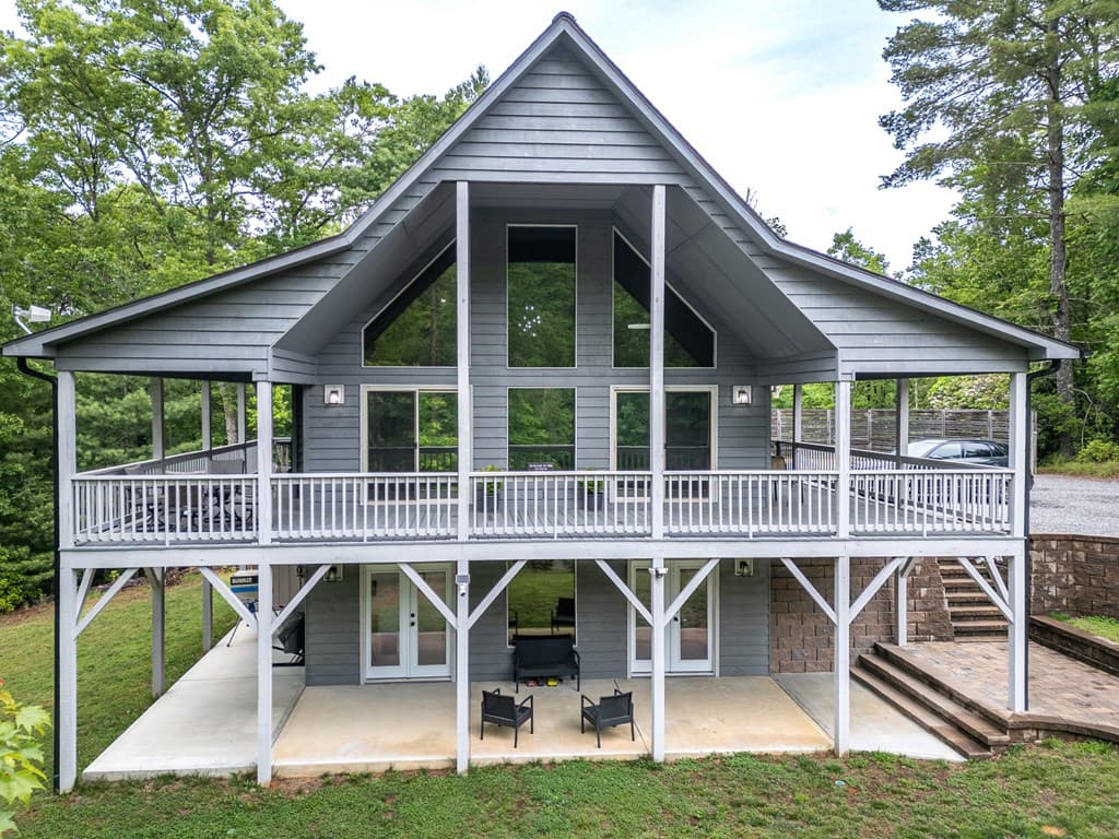 135 Heritage Trail, Brasstown NC 28902 - Photo