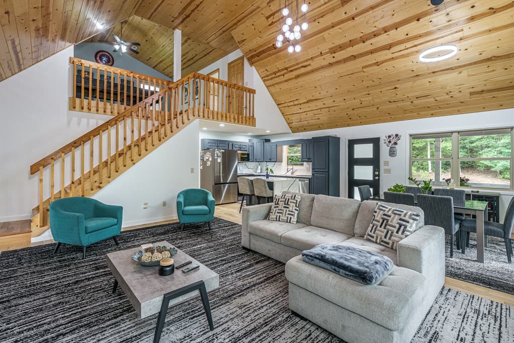 135 Heritage Trail, Brasstown NC 28902 - Photo
