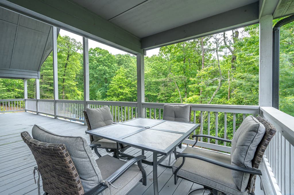 135 Heritage Trail, Brasstown NC 28902 - Photo