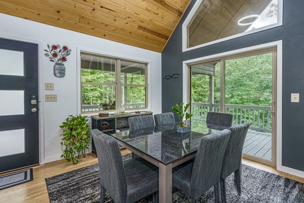 135 Heritage Trail, Brasstown NC 28902 - Photo