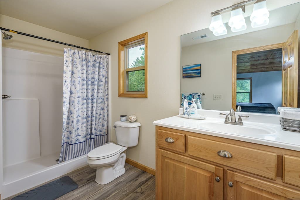135 Heritage Trail, Brasstown NC 28902 - Photo
