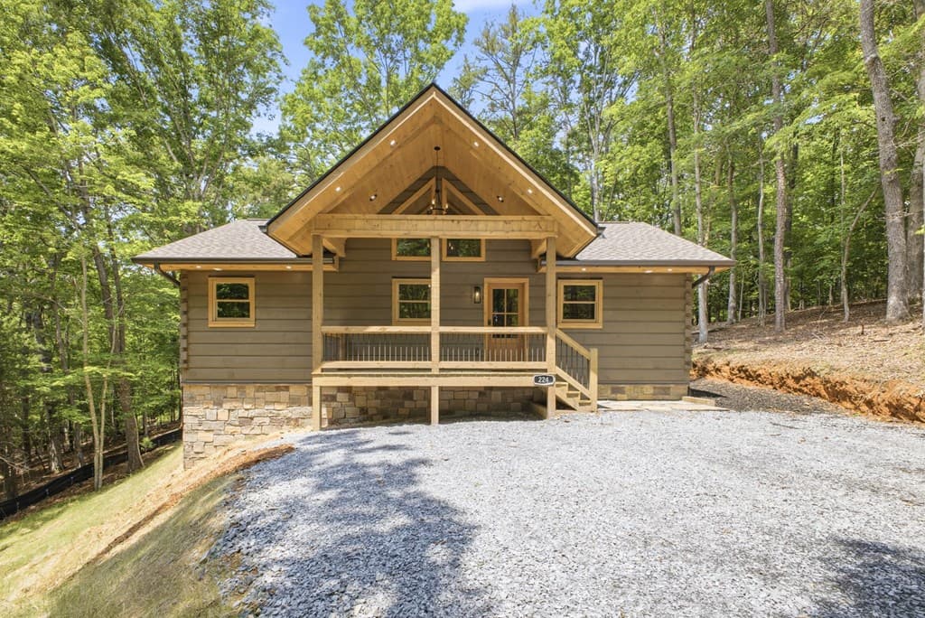 224 Pinecrest Drive, Ellijay GA 30540 - Photo