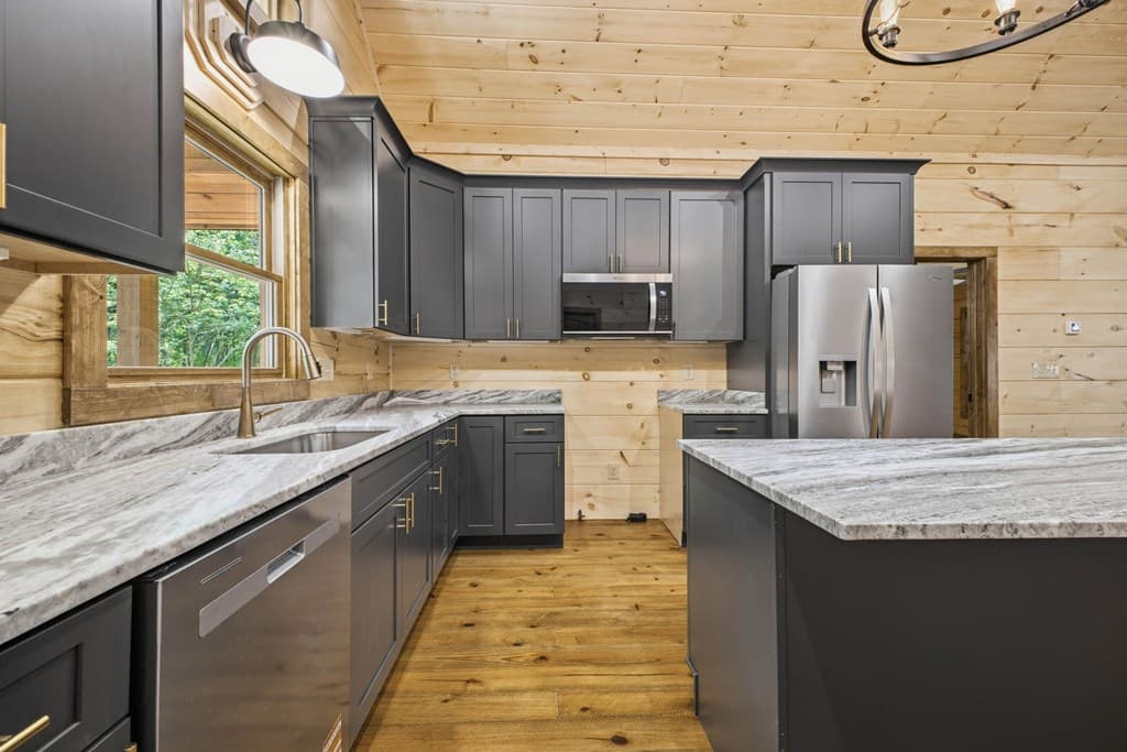 224 Pinecrest Drive, Ellijay GA 30540 - Photo