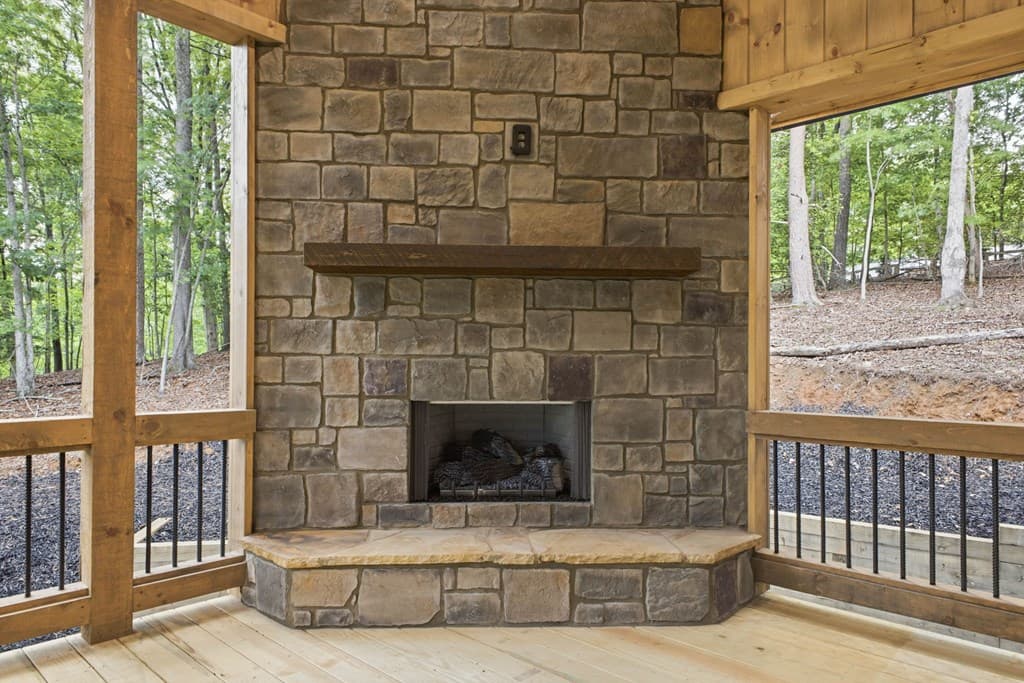 224 Pinecrest Drive, Ellijay GA 30540 - Photo