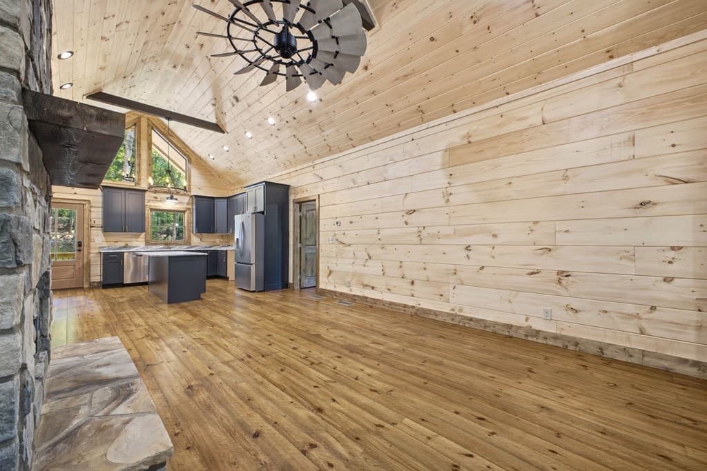 224 Pinecrest Drive, Ellijay GA 30540 - Photo