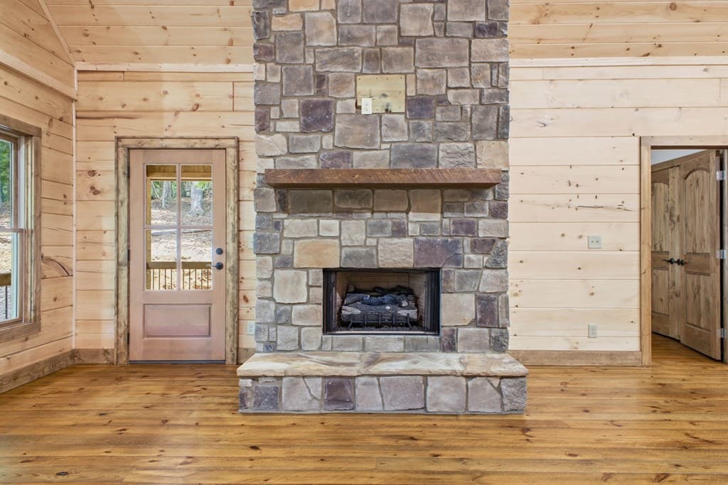 224 Pinecrest Drive, Ellijay GA 30540 - Photo