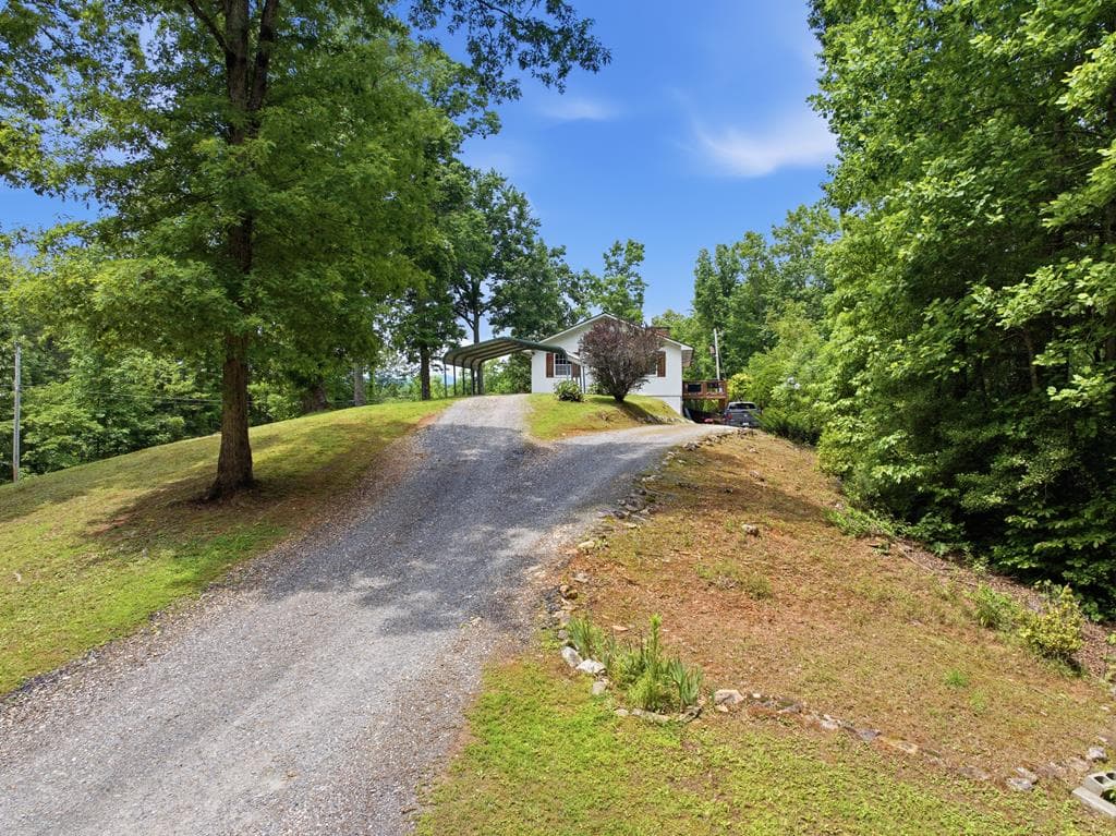 305 White Mountain, Marble NC 28905 - Photo