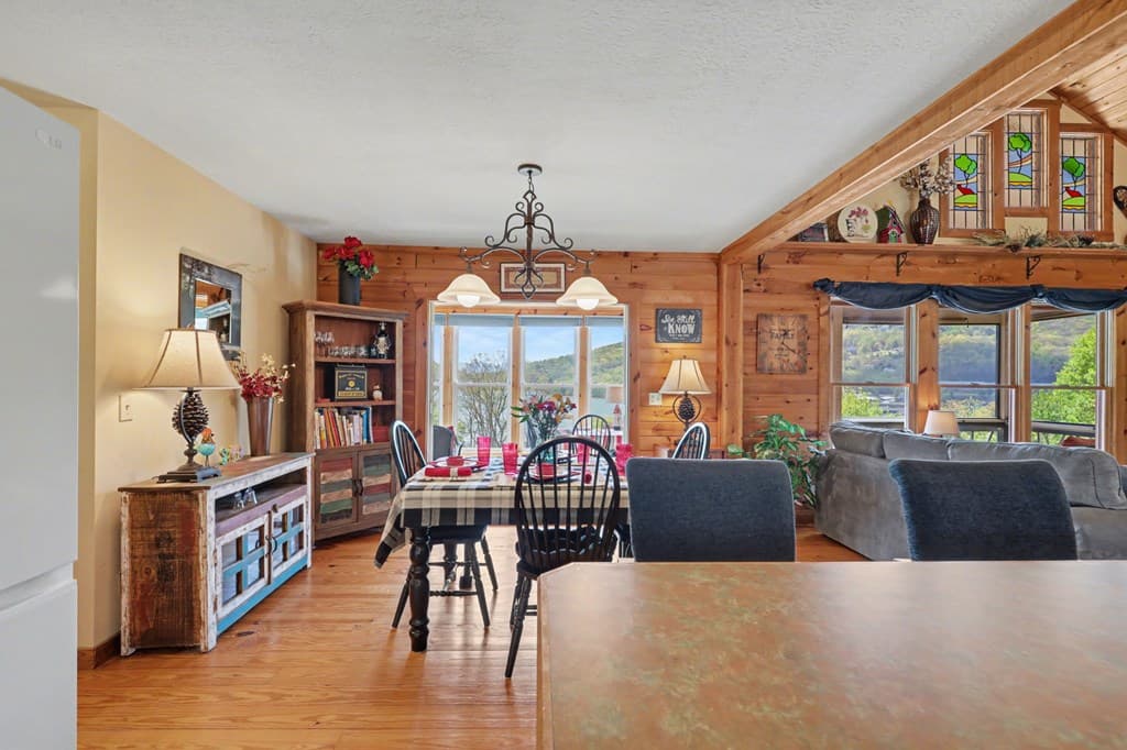 1930 Lakeview Summit Drive, Young Harris GA 30582 - Photo