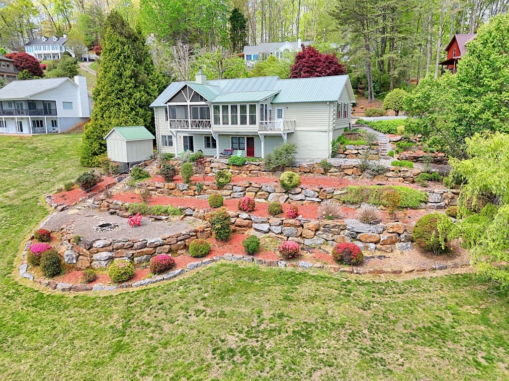 1930 Lakeview Summit Drive, Young Harris GA 30582 - Photo