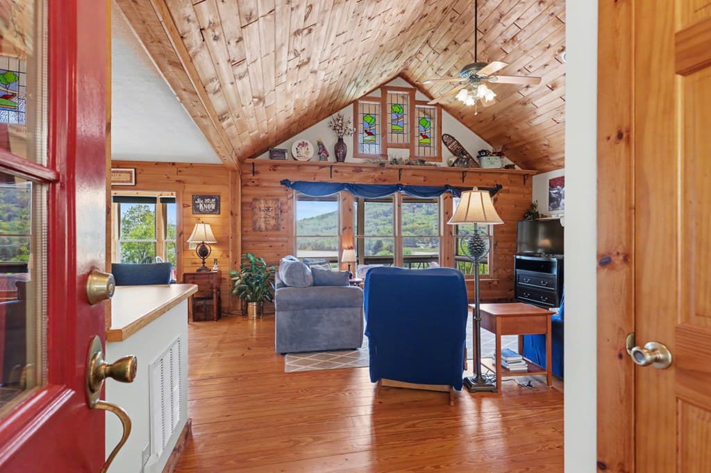1930 Lakeview Summit Drive, Young Harris GA 30582 - Photo