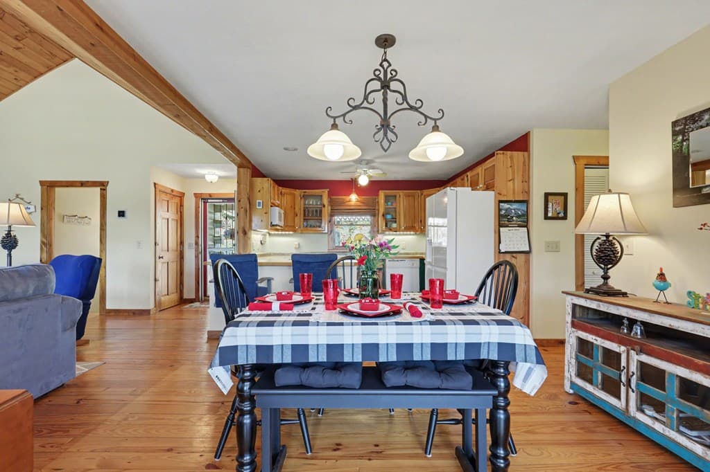 1930 Lakeview Summit Drive, Young Harris GA 30582 - Photo