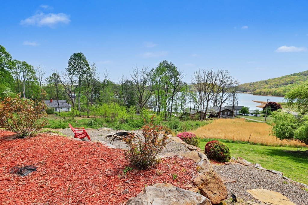 1930 Lakeview Summit Drive, Young Harris GA 30582 - Photo