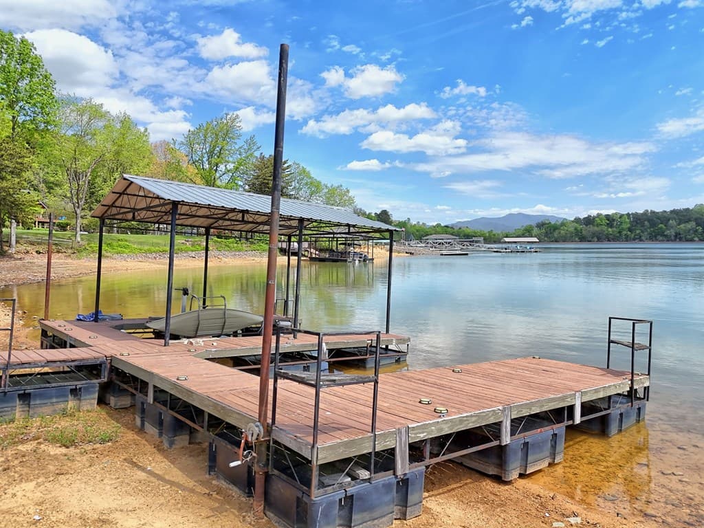 1930 Lakeview Summit Drive, Young Harris GA 30582 - Photo