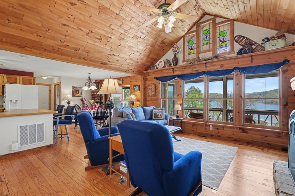 1930 Lakeview Summit Drive, Young Harris GA 30582 - Photo