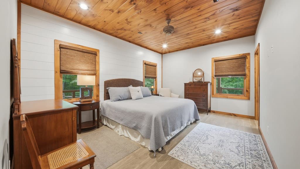 101 Toccoa Vista Lane, Mineral Bluff GA 30559 - Photo