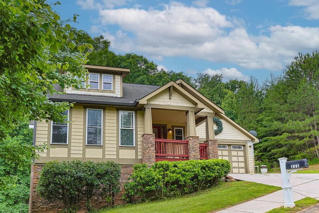 111 Summit View Drive, Ellijay GA 30540 - Primary photo